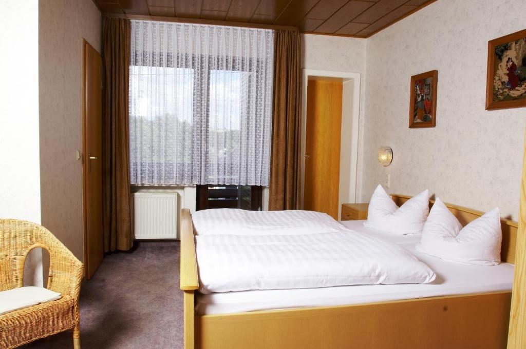 Pension Haus Anny Deudesfeld ภายนอก รูปภาพ