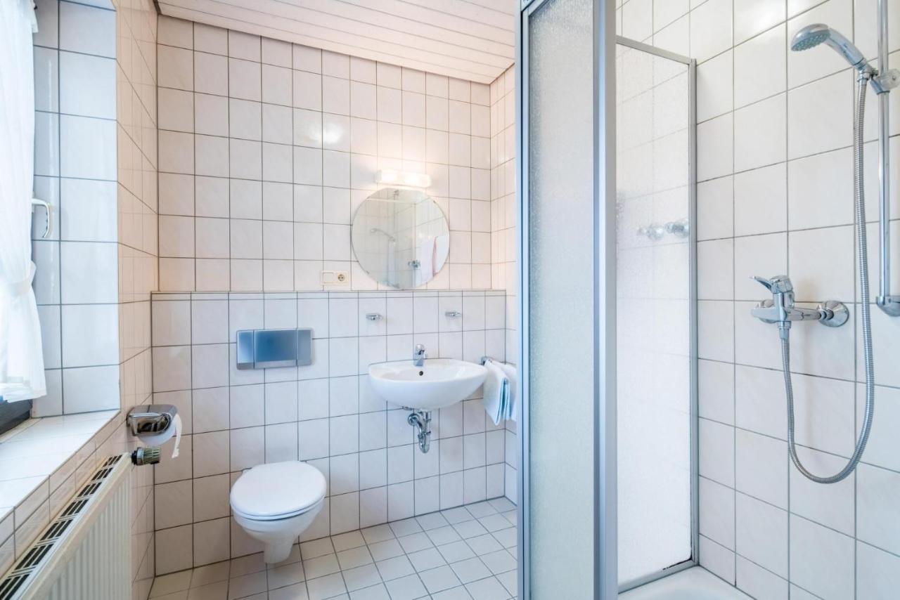 Pension Haus Anny Deudesfeld ภายนอก รูปภาพ